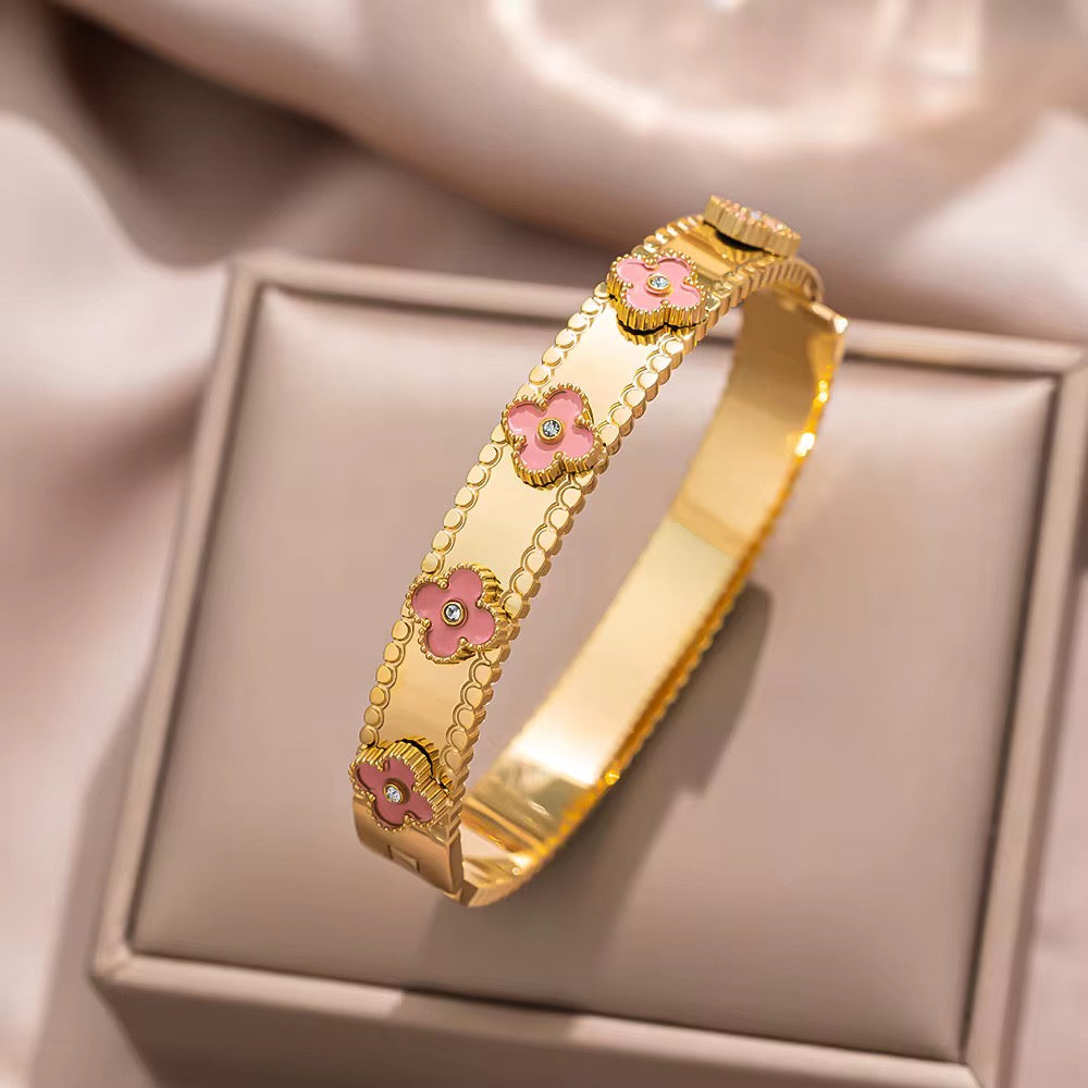 Leaves bracelet